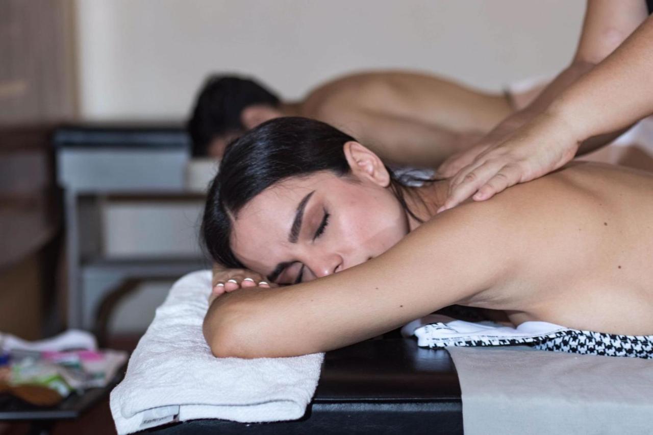 אחיחיק Hotel Boutique Sol Y Luna Spa מראה חיצוני תמונה